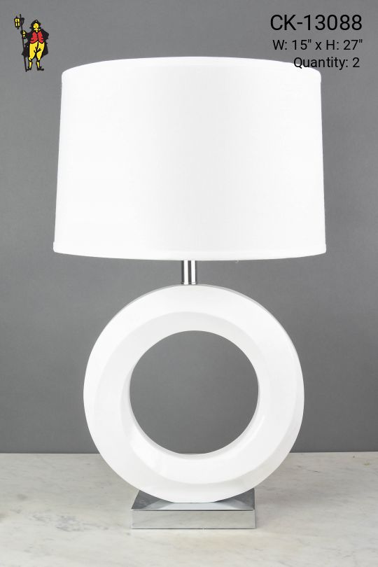 White Ceramic "O" Table Lamp