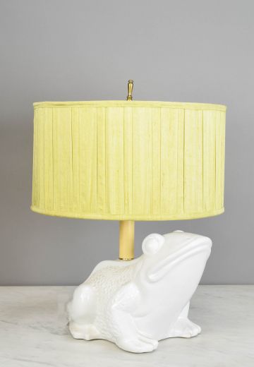 White Ceramic Frog Table Lamp